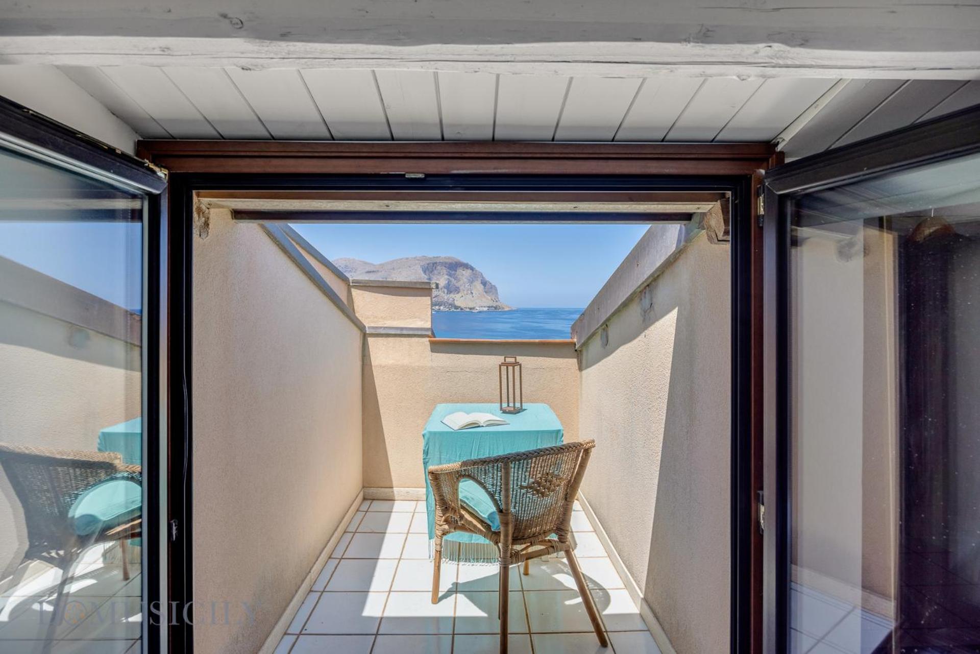 Mondello In Terrazza By Domusicily Διαμέρισμα Εξωτερικό φωτογραφία
